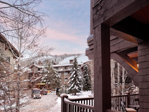 Aspen Home 987524