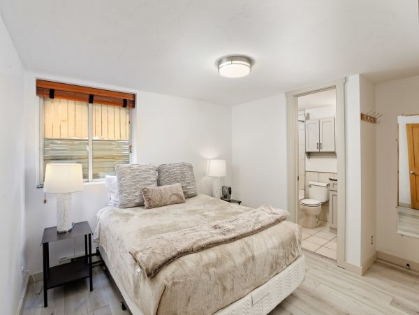 Aspen Home 987525