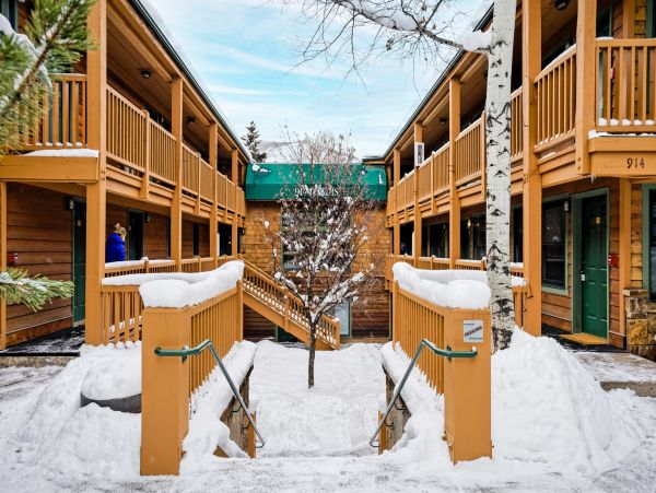 Aspen Home 987525