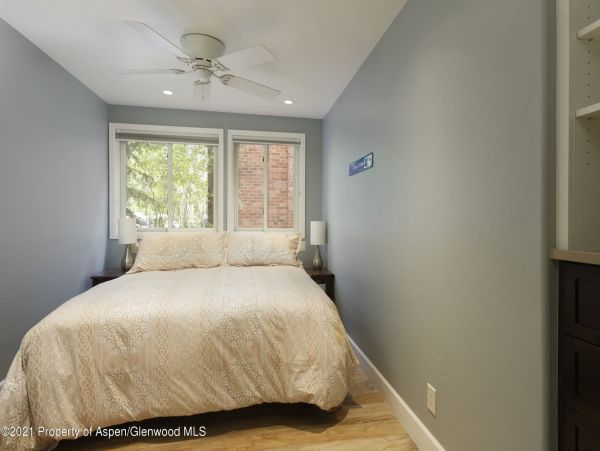 Aspen Home 987526