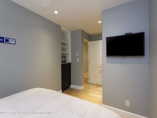 Aspen Home 987526
