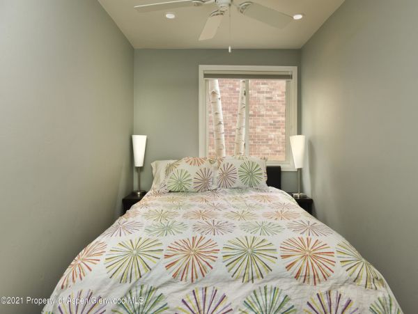 Aspen Home 987526