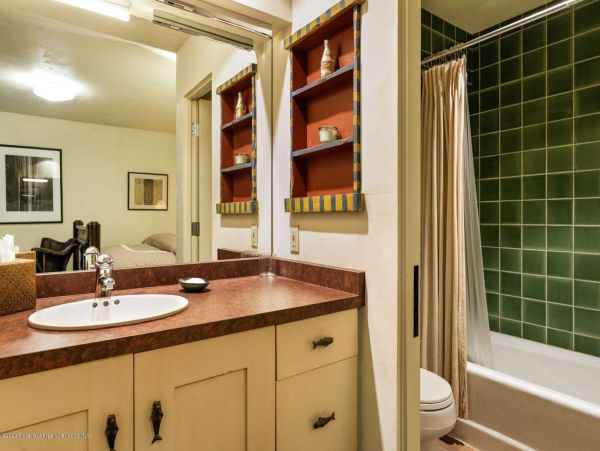 Aspen Home 987528