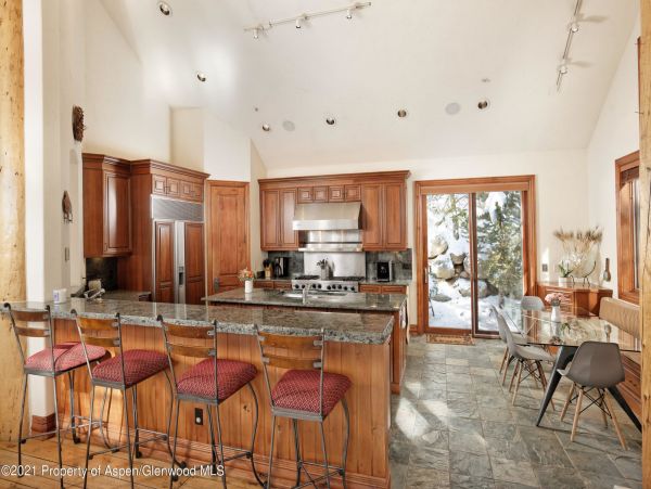 Aspen Home 987529