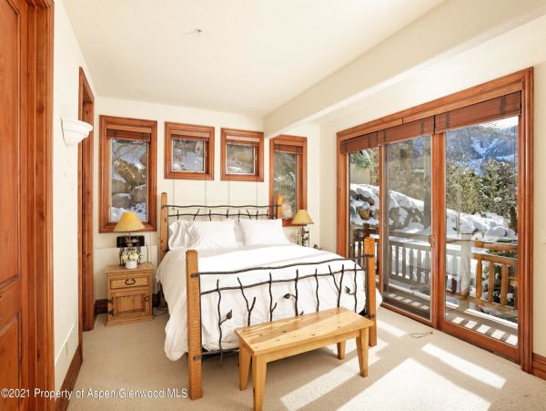 Aspen Home 987529