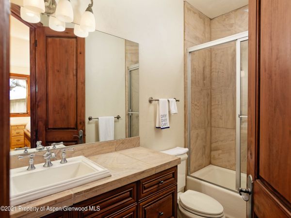Aspen Home 987529