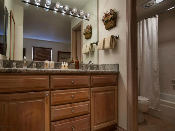 Aspen Home 987531