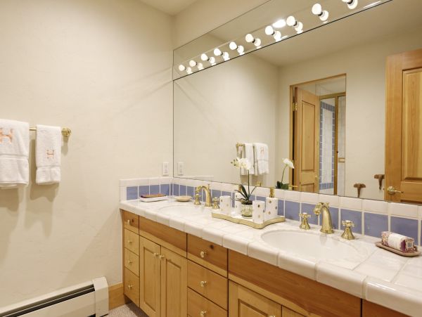 Aspen Home 987532