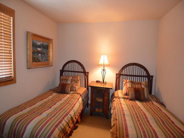 Aspen Home 987535