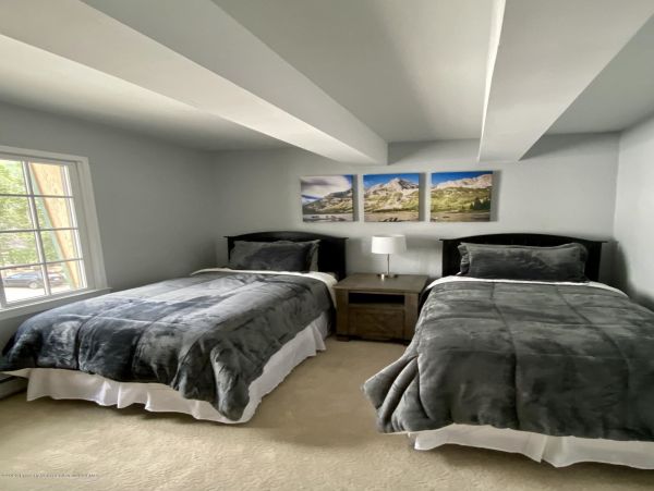 Aspen Home 987544