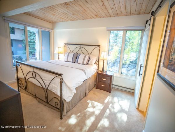 Aspen Home 987547