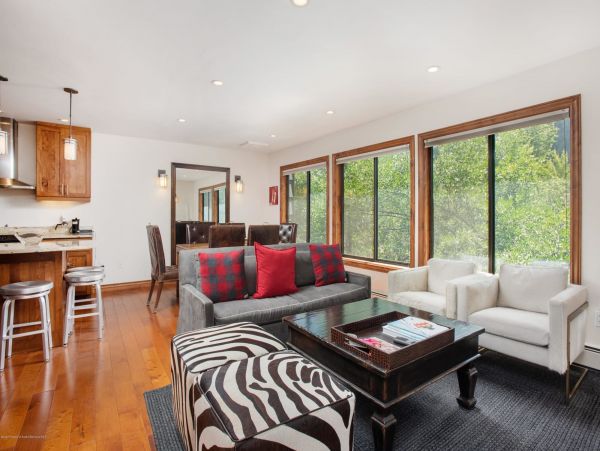 Aspen Home 987550