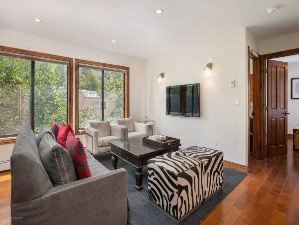 Aspen Home 987550