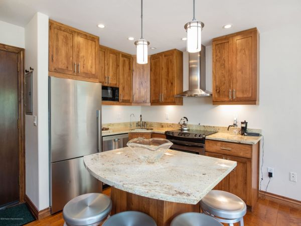 Aspen Home 987550