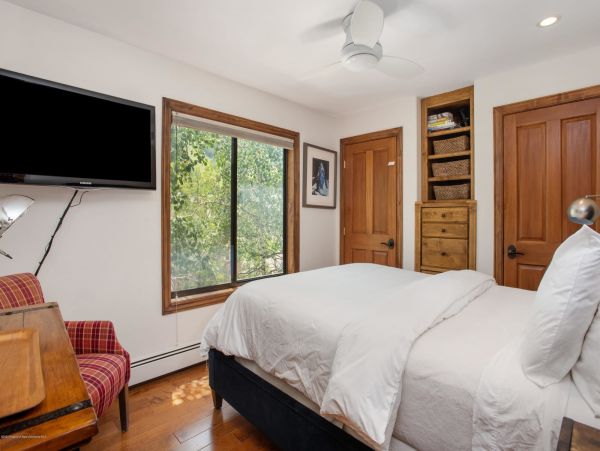 Aspen Home 987550