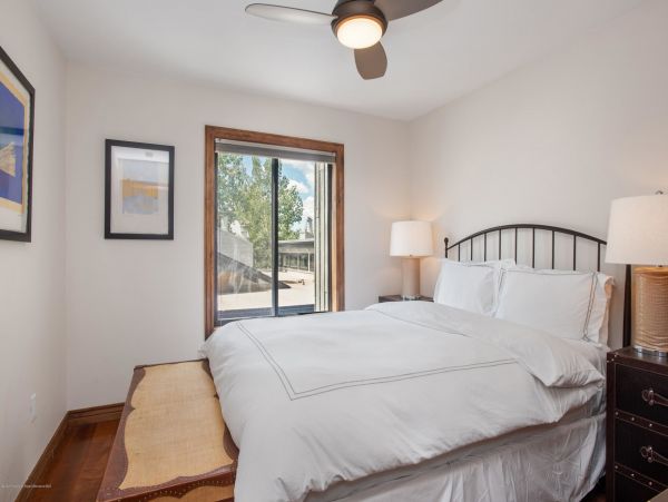 Aspen Home 987550