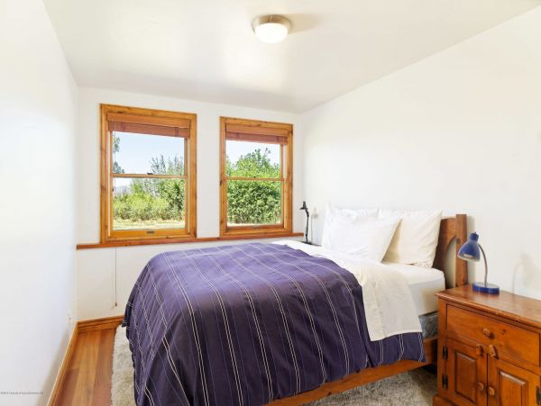 Aspen Home 987551