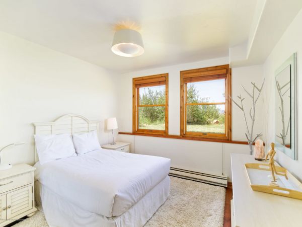 Aspen Home 987551