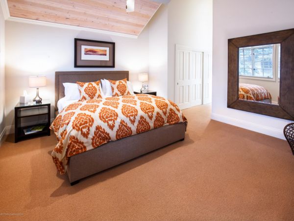 Aspen Home 987554