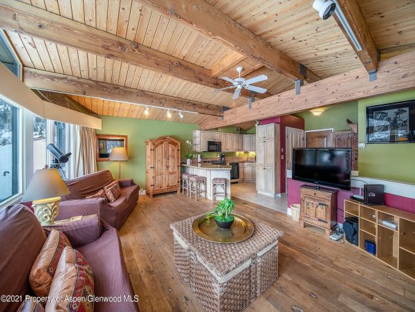 Aspen Home 987555