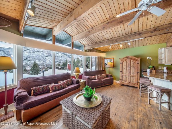 Aspen Home 987555