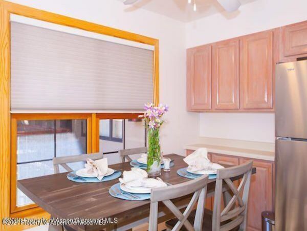 Aspen Home 987557