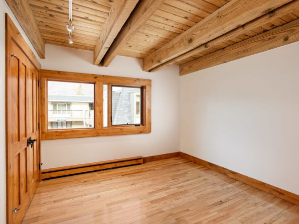 Aspen Home 987558