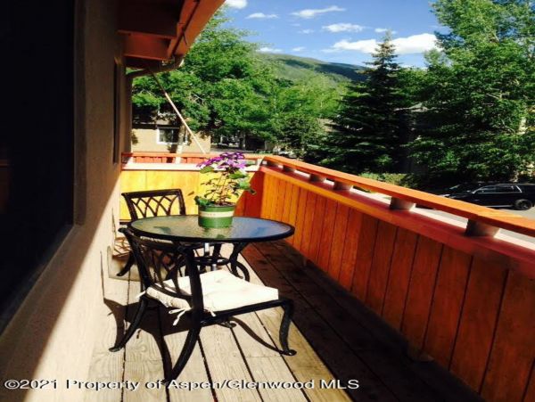 Aspen Home 987561