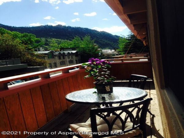 Aspen Home 987561