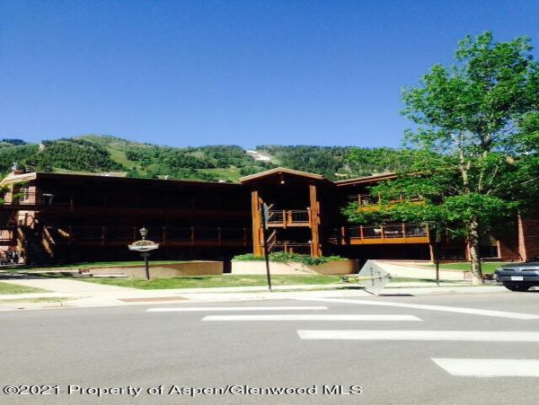 Aspen Home 987561