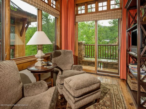 Aspen Home 987564