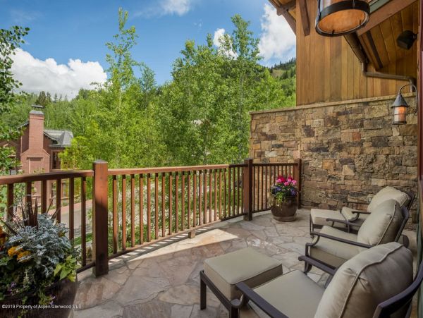 Aspen Home 987564