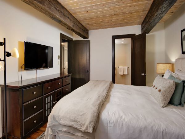 Aspen Home 987565