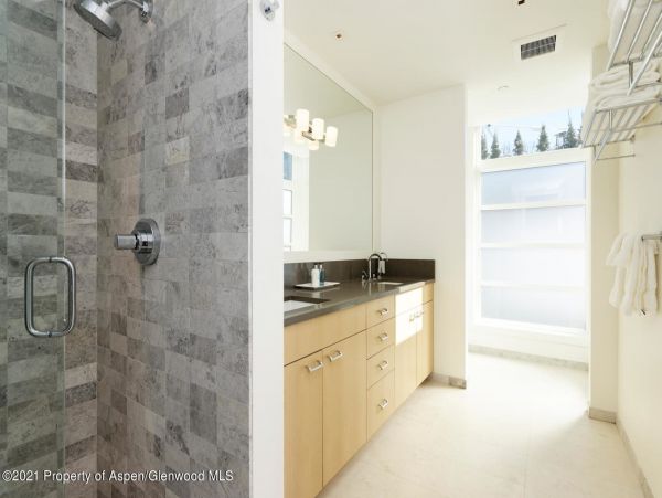 Aspen Home 987566