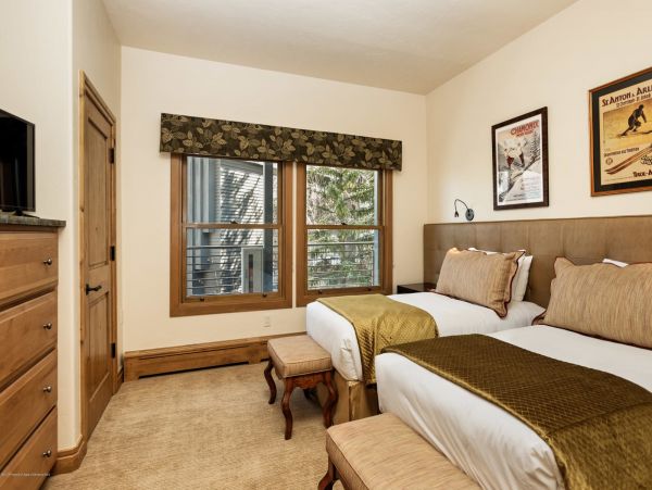 Aspen Home 987568