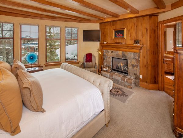 Aspen Home 987569