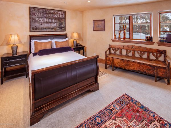 Aspen Home 987569