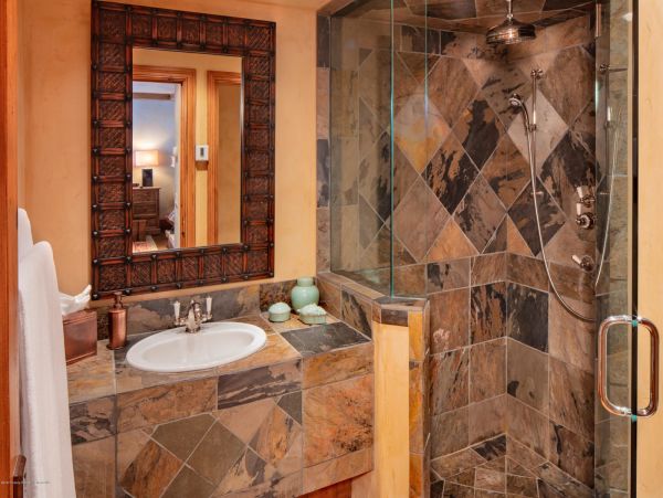 Aspen Home 987569