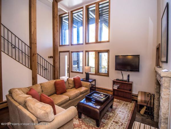 Aspen Home 987570