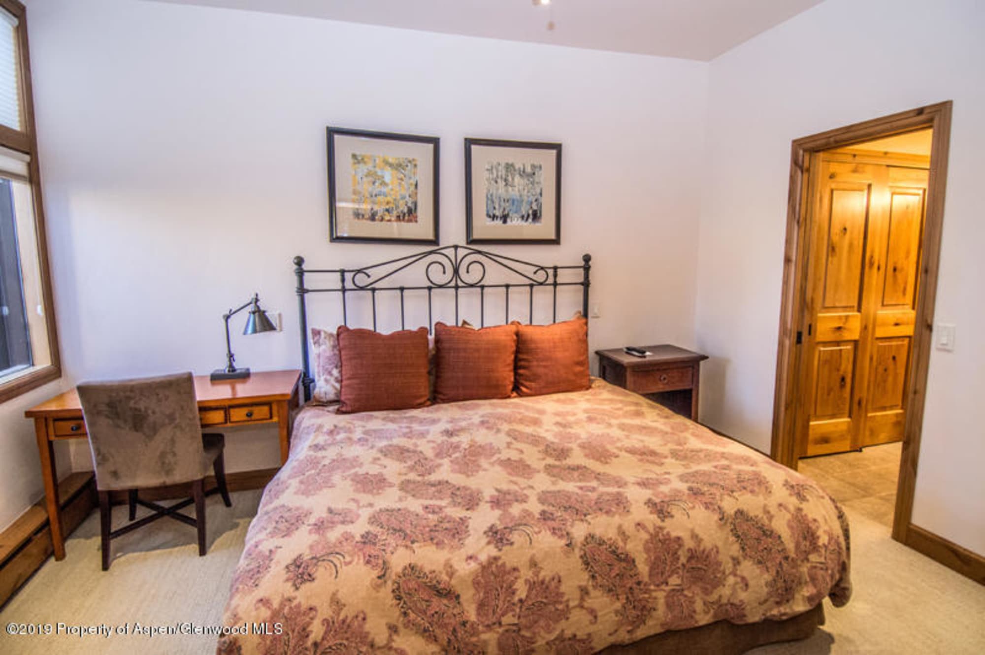 Aspen Home 987570