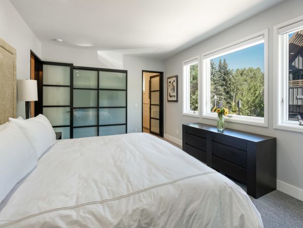Aspen Home 987571
