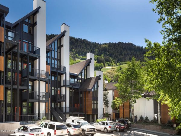 Aspen Home 987572