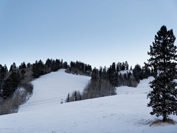 Aspen Home 987573