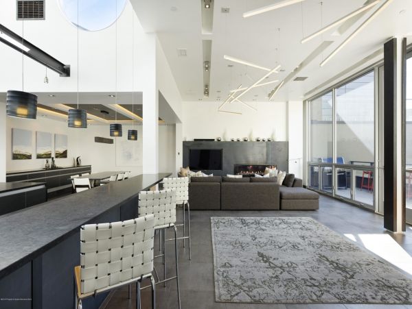 Aspen Home 987575