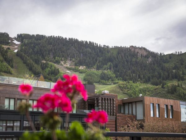 Aspen Home 987575