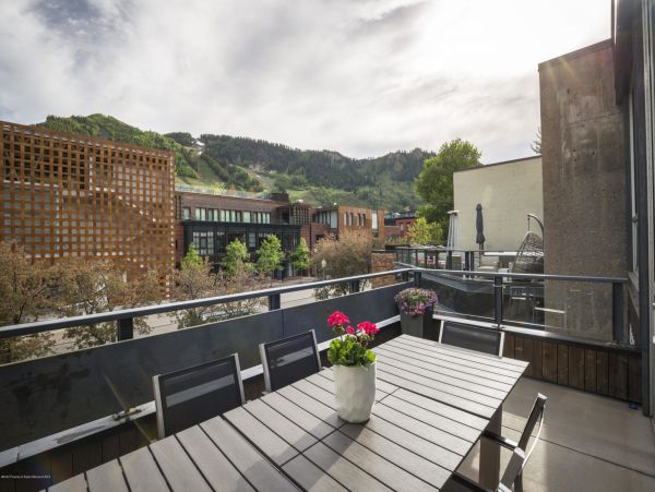 Aspen Home 987575