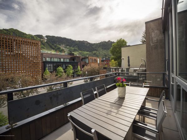 Aspen Home 987575