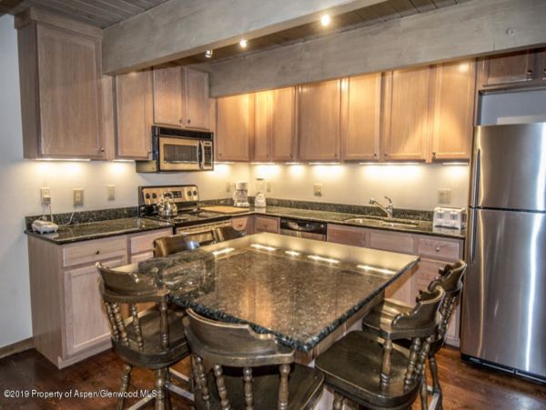 Aspen Home 987577