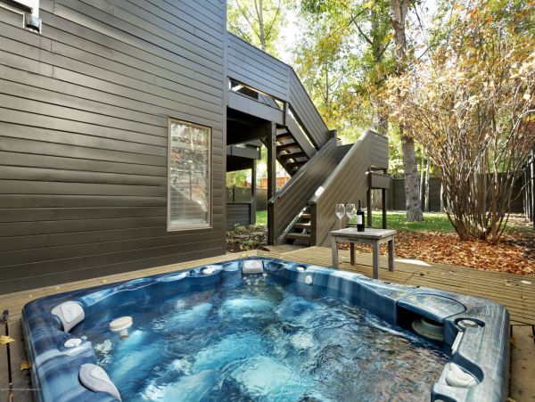 Aspen Home 987578