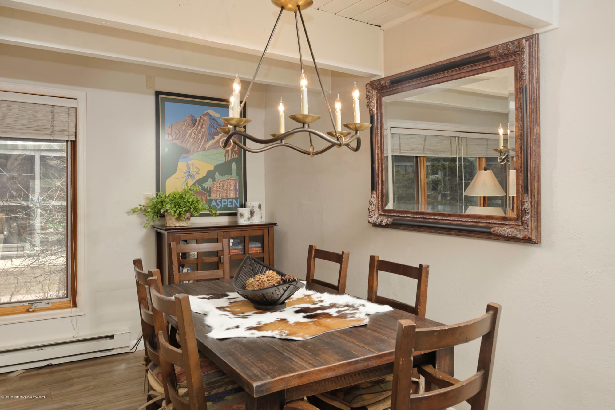 Aspen Home 987579